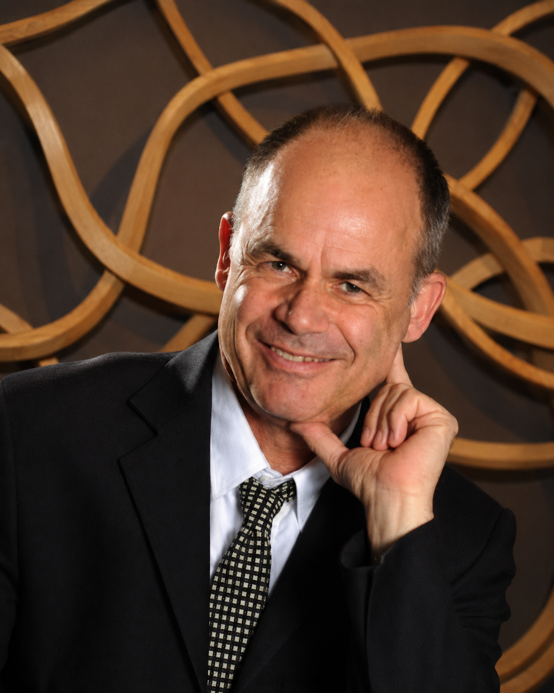 Dr. Eric Noël