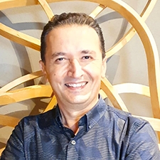 Pr. Demirhan Diraçoglu
